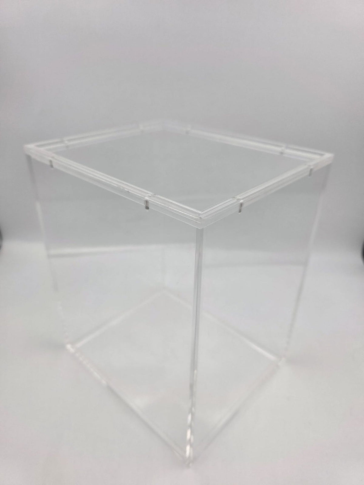 Funko Magnetic Protector:  4inch - Premium Protector Display Cases (Copy)