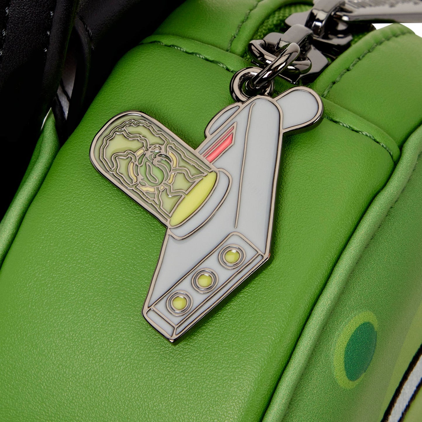 Cartoon Network Rick & Morty Pickle Rick Sling - Loungefly - 03 July