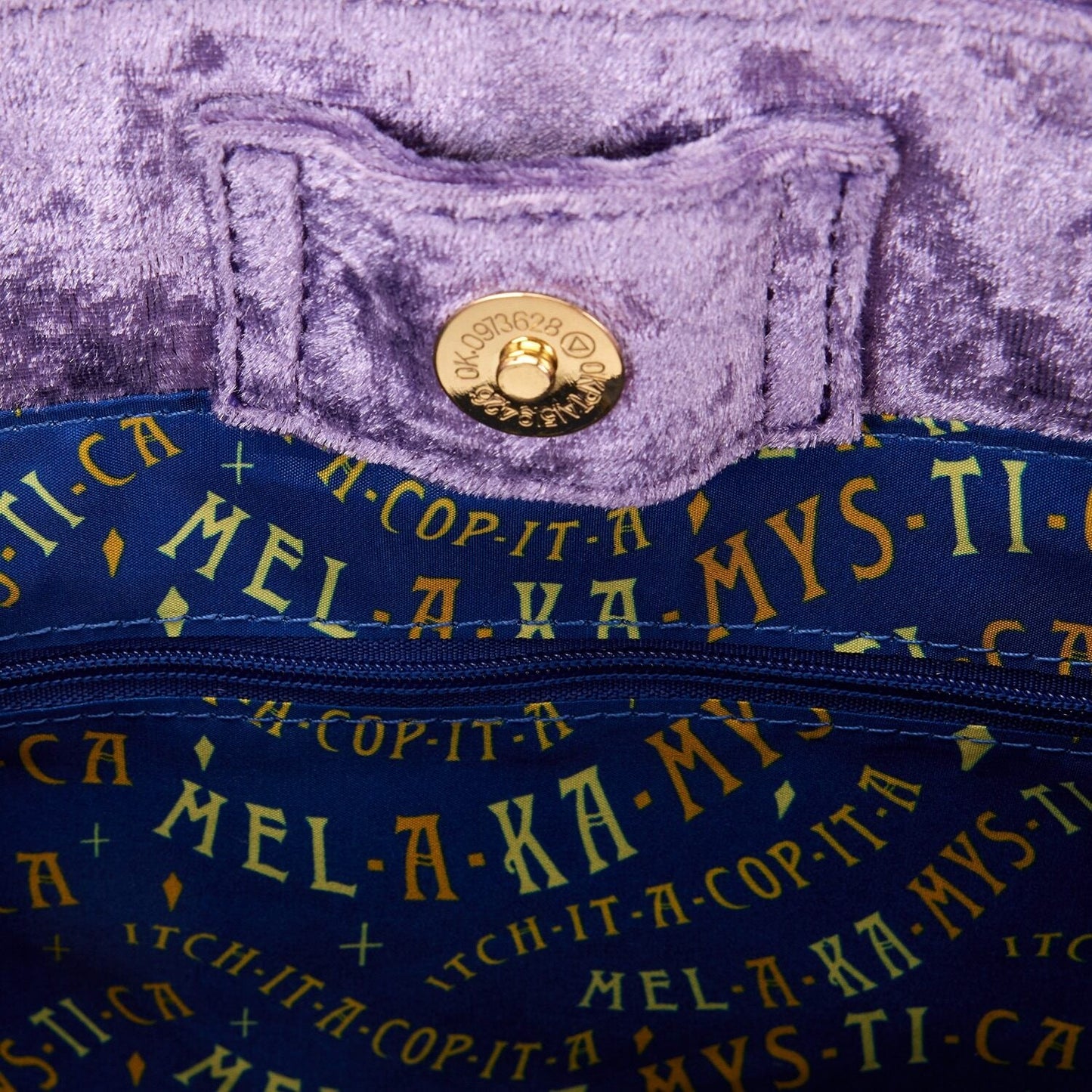 Disney Hocus Pocus Velvet Broom Handle Handbag - Loungefly