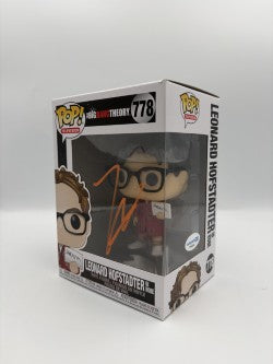 Leonard Hofstadter in Robe - #778- The Big Bang Theory  -  Funko Pop - Television - Signed By Johnny Galecki - Autographcoa Certificated